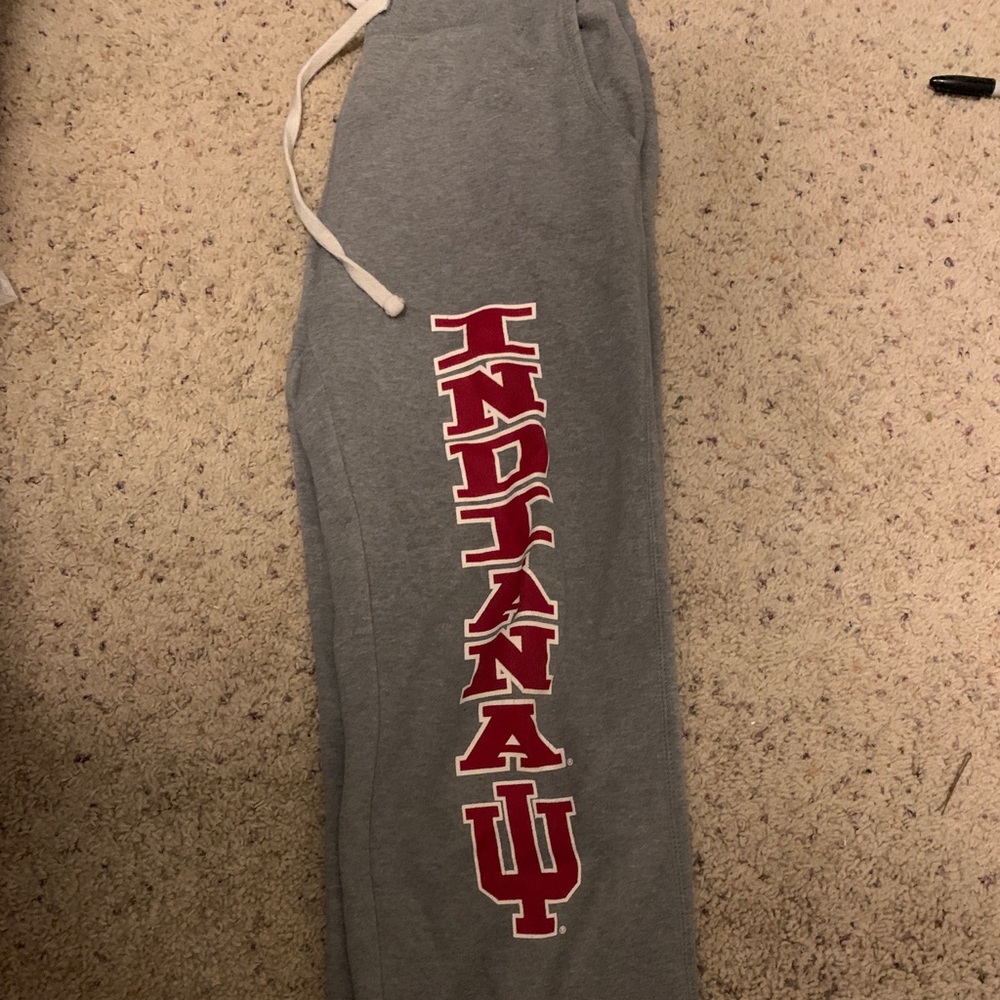 IU sweat pants